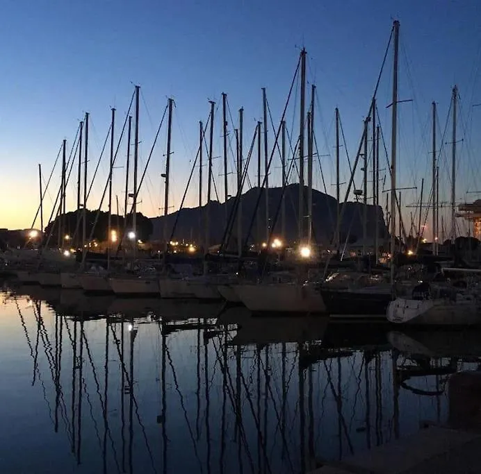 Appartamento Tuttoporto-Apartments Levante Palermo