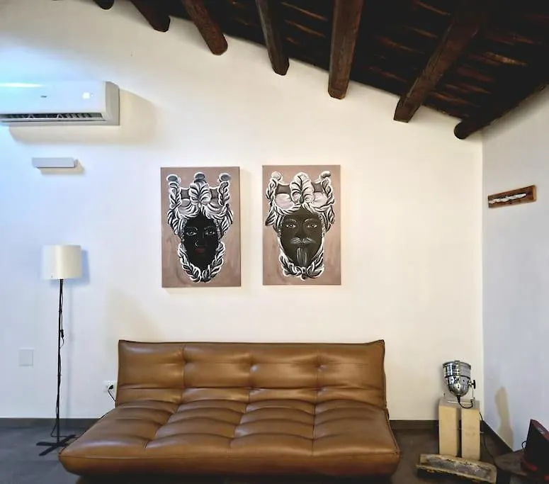 Tuttoporto-Apartments Levante Palermo 0*,
